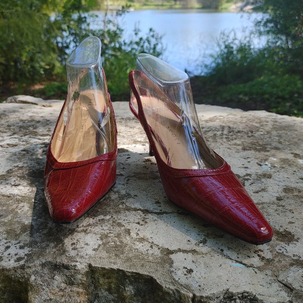Karen Scott Red Croc Slingback